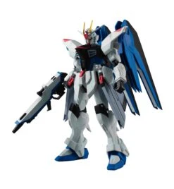 BANDAI MOBILE SUIT GUNDAM SEED GUNDAM UNIVERSE ZGMF-X10A FREEDOM GUNDAM – 15 CM -Character Model BDIGU615190