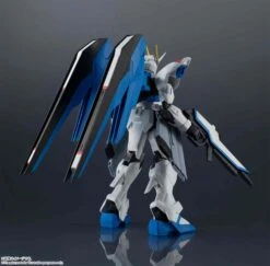 BANDAI MOBILE SUIT GUNDAM SEED GUNDAM UNIVERSE ZGMF-X10A FREEDOM GUNDAM – 15 CM -Character Model BDIGU615190 2