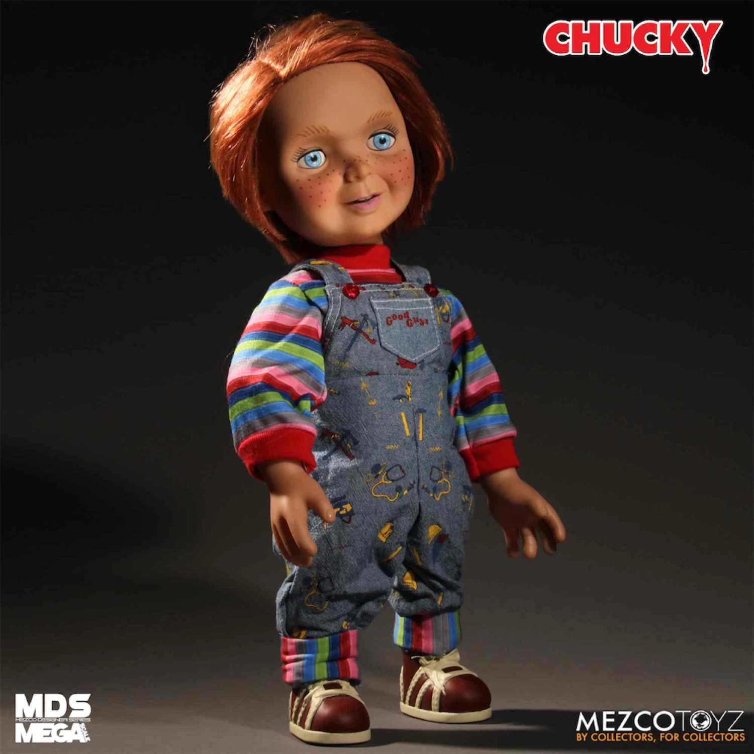 MEZCO HAPPY FACE CON VOZ CHUCKY GOOD GUYS – 38 CM 2 MEZCO HAPPY FACE CON VOZ CHUCKY GOOD GUYS – 38 CM - Image 2