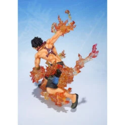 FIGUARTS ZERO ONE PIECE RE-ISSUE D. ACE PORTGAS BROTHER’S BOND – 16 CM -Character Model d ace portgas brother s bond figura 155 cm one piece figuarts zero re issue 3