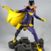 DIAMOND SELECT DC COMIC GALLERY BATGIRL – 23 CM