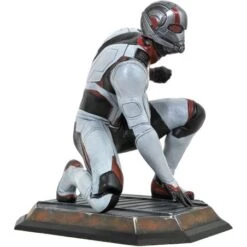 [DISPONIBLE] DIAMOND SELECT MARVEL GALLERY AVENGERS ENDGAME ANT-MAN DIORAMA – 23 CM -Character Model estatua ant man avengers endgame 23 cm marvel diamond gallery 3