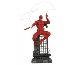 DIAMOND SELECT MARVEL COMIC GALLERY DAREDEVIL – 28 CM