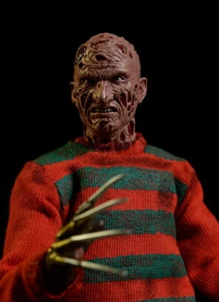 MEZCO ONE : 12 COLLECTIVE PESADILLA EN HELM STREET : FREDDY KRUEGER – 17 CM 11 MEZCO ONE : 12 COLLECTIVE PESADILLA EN HELM STREET : FREDDY KRUEGER – 17 CM -Character Model unnamed 11