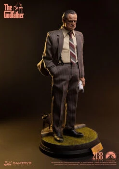 [PRE-ORDER JUNIO 2021] DAMTOYS 1/6 EL PADRINO : VITO CORLEONE (GOLDEN YEARS VERSION) – 32 CM -Character Model vito corleone golden years version the godfather gallery 5fceb34dcc283
