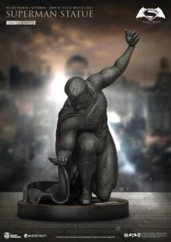 [PRE-ORDER ABRIL 2022] BEAST KINGDOM BATMAN VS SUPERMAN DAWN OF JUSTICE MASTER CRAFT SUPERMAN – 40 CM -Character Model x bkdmc 040 a