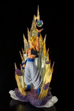FIGUARTS ZERO DRAGON BALL FUSION REBORN SUPER SAIYAN GOGETA – 28 CM -Character Model x btn60858 1 b