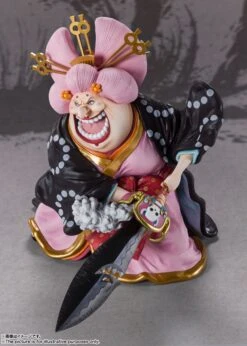 FIGUARTS ZERO EXTRA BATTLE ONE PIECE CHARLOTTE LINLIN OIRAN OLIN BATTLE OF MONSTERS ON ONIGASHIMA – 31 CM -Character Model x btn63000 1 c
