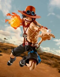 [PRE-ORDER ABRIL 2025] S. H FIGUARTS PREMIUM BANDAI ONE PIECE PORTGAS D. ACE -FIRE FIST- VER. – 16 CM -Character Model x btn66810 3 h