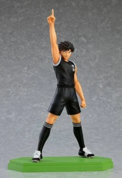 GOOD SMILE COMPANY CAPTAIN TSUBASA : KOJIRO HYUGA POP UP PARADE – 17 CM -Character Model x gsc94365 d