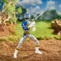 [PRE-ORDER OCTUBRE 2022] HASBRO POWER RANGERS WILD FORCE LIGHTNING COLLECTION LUNAR WOLF RANGER – 15 CM -Character Model x hasf4506 e