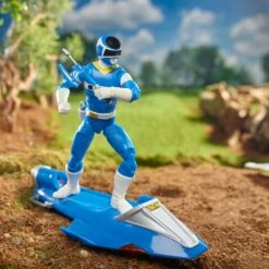 HASBRO POWER RANGERS IN SPACE LIGHTNING COLLECTION BLUE RANGER & GALAXY GLIDER – 15 CM -Character Model x hasf5398 b 1