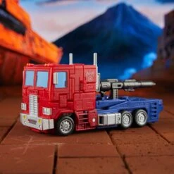 HASBRO THE TRANSFORMERS: THE MOVIE GENERATIONS STUDIOS SERIES 86 COMMANDER CLASS OPTIMUS PRIME – 18 CM 29 HASBRO THE TRANSFORMERS: THE MOVIE GENERATIONS STUDIOS SERIES 86 COMMANDER CLASS OPTIMUS PRIME – 18 CM -Character Model x hasf8514 i