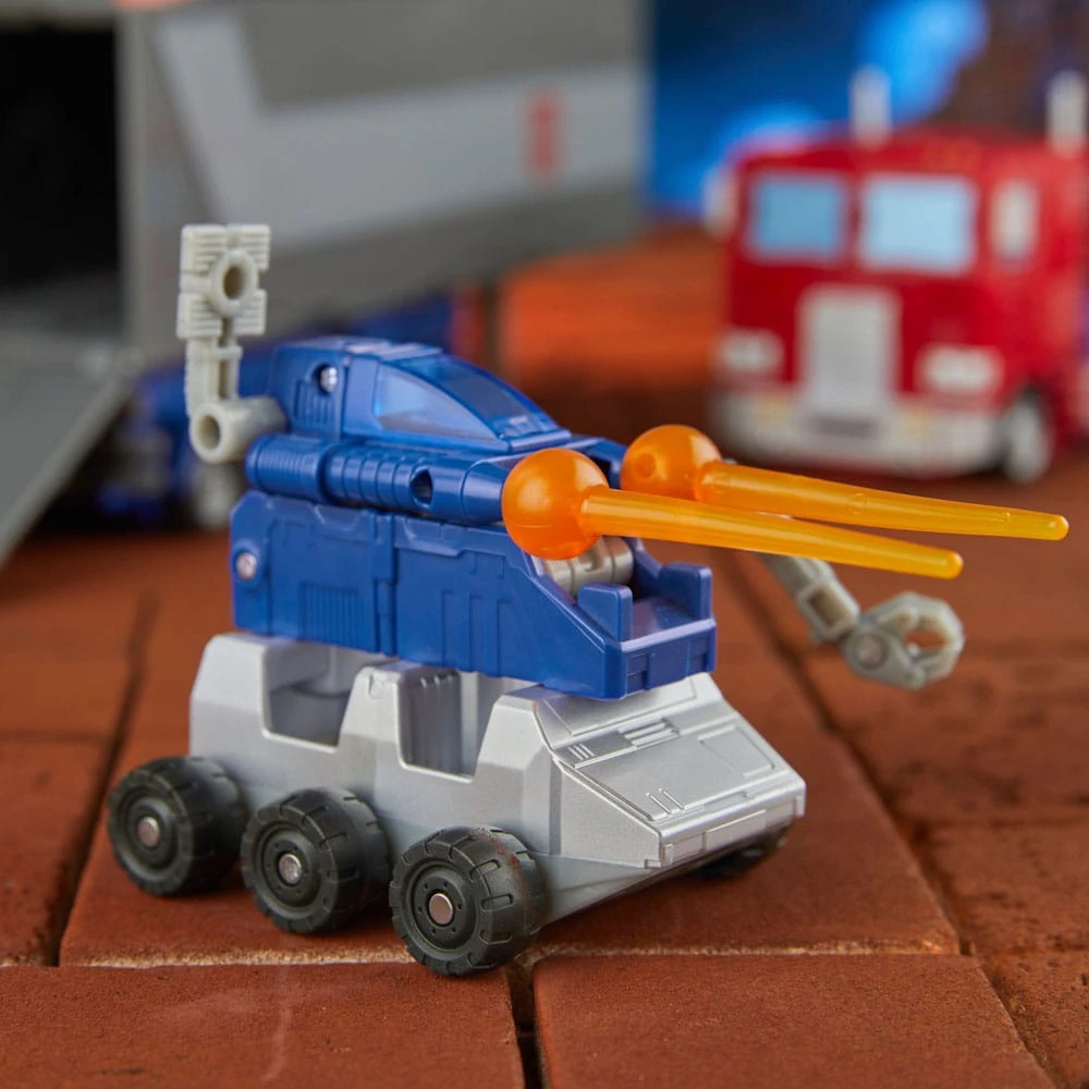 HASBRO THE TRANSFORMERS: THE MOVIE GENERATIONS STUDIOS SERIES 86 COMMANDER CLASS OPTIMUS PRIME – 18 CM 17 HASBRO THE TRANSFORMERS: THE MOVIE GENERATIONS STUDIOS SERIES 86 COMMANDER CLASS OPTIMUS PRIME – 18 CM - Image 17