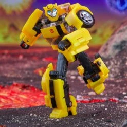 [PRE-ORDER MARZO 2024] HASBRO TRANSFORMERS GENERATIONS LEGACY UNITED DELUXE CLASS ANIMATED UNIVERSE BUMBLEBEE – 14 CM -Character Model x hasf8524 f
