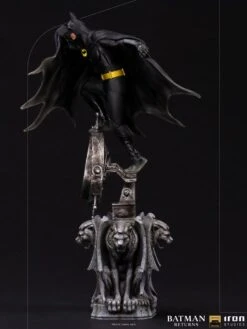 [PRE-ORDER AGOSTO 2022] IRON STUDIOS 1/10 DELUXE ART SCALE BATMAN RETURNS – 34 CM -Character Model x is12790 d