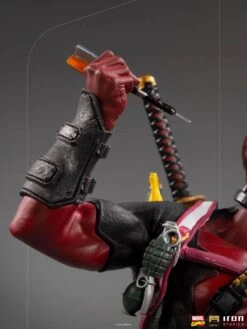 [PRE-ORDER JULIO 2021] IRON STUDIOS MARVEL COMICS 1/10 BDS DELUXE ART SCALE DEADPOOL – 24 CM -Character Model x is13429 l