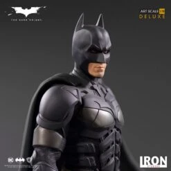 [PRE-ORDER FEBRERO 2021] IRON STUDIOS 1/10 DELUXE ART SCALE BATMAN DARK KNIGHT – 31 CM -Character Model x is71560 f