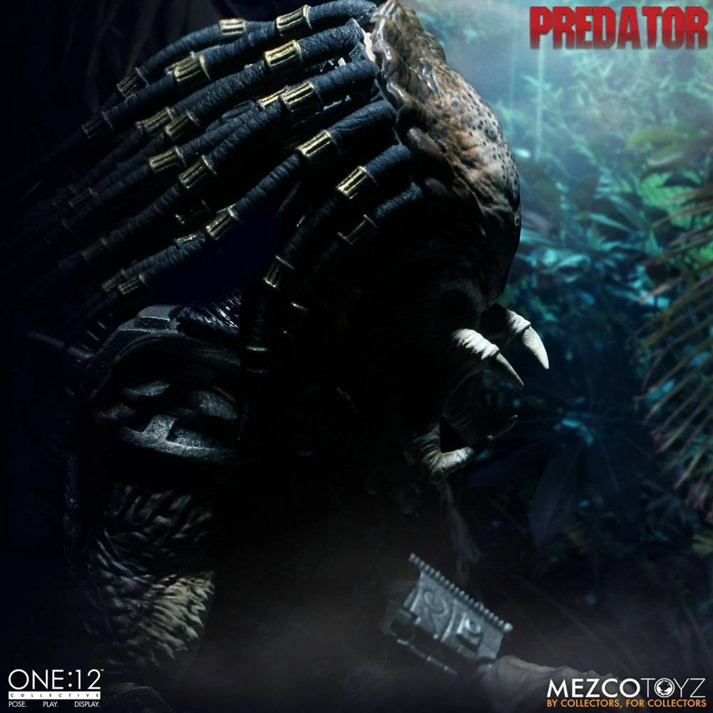 MEZCO TOYZ ONE: 12 PREDATOR DELUXE EDITION – 20 CM 12 MEZCO TOYZ ONE: 12 PREDATOR DELUXE EDITION – 20 CM - Image 12
