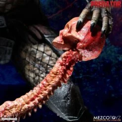 MEZCO TOYZ ONE: 12 PREDATOR DELUXE EDITION – 20 CM 26 MEZCO TOYZ ONE: 12 PREDATOR DELUXE EDITION – 20 CM -Character Model x mez76102 k