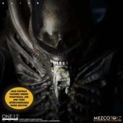 [PRE-ORDER JUNIO 2022] MEZCO ONE:12 COLLECTIVE ALIEN – 18 CM -Character Model x mez76114 d
